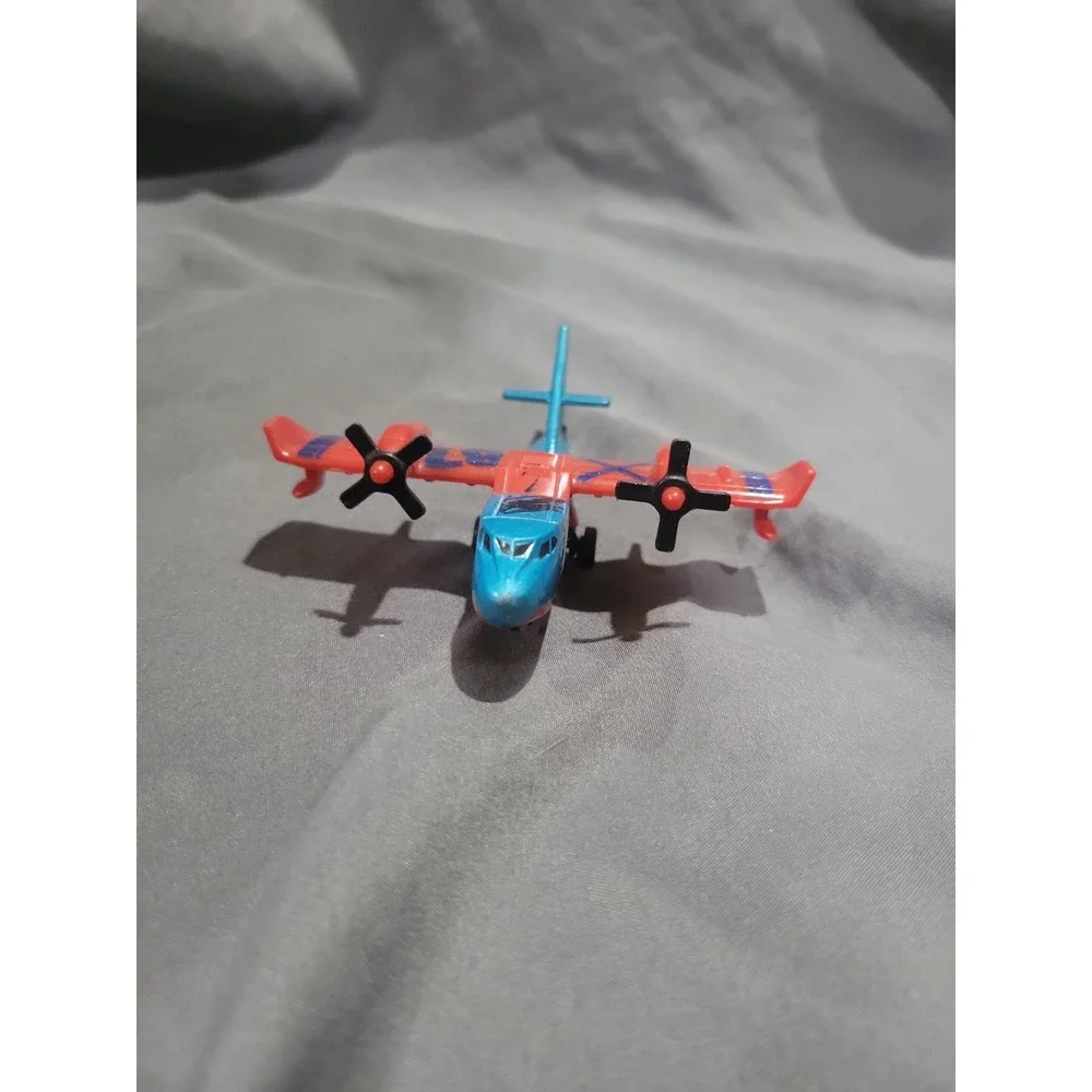 Matchbox 2009 Mattel SB-87 Model Plane Blaze Buster airplane diecast plastic